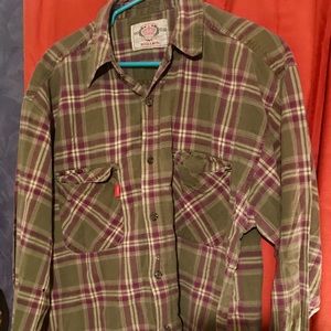 Gold crest button down flannel